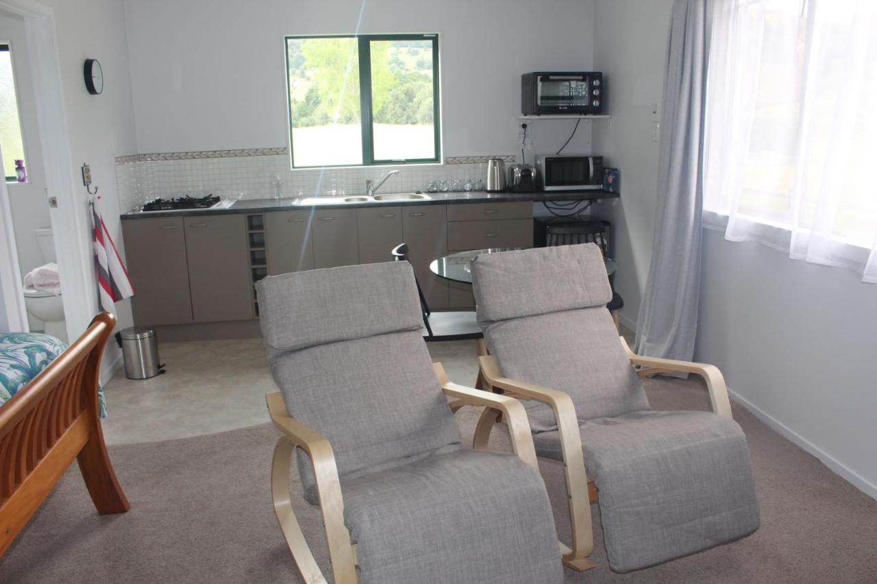 Aramatai Gardens Bed & Breakfast Te Kuiti Exterior photo